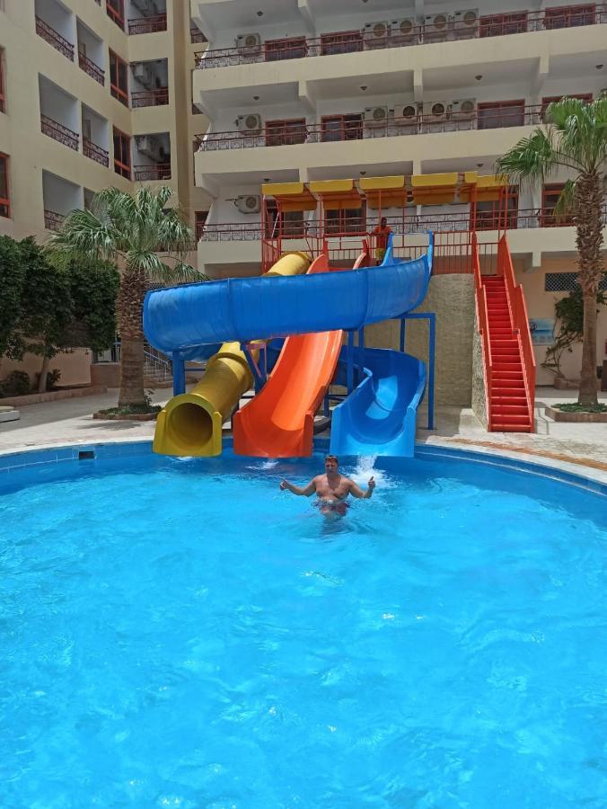 Empire Hotel Aqua Park Hurghada Exterior photo